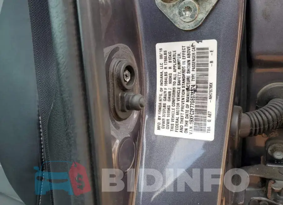 19XFC2F77GE078374 Photo# 13