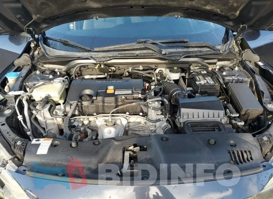 19XFC2F88GE031797 Photo# 11