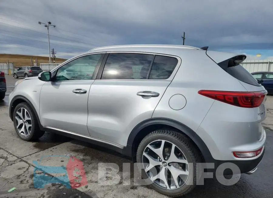 KNDPRCA6XH7242533 Photo# 2