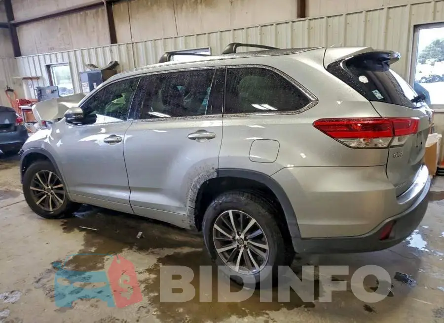 5TDKZRFH9HS523817 Photo# 2