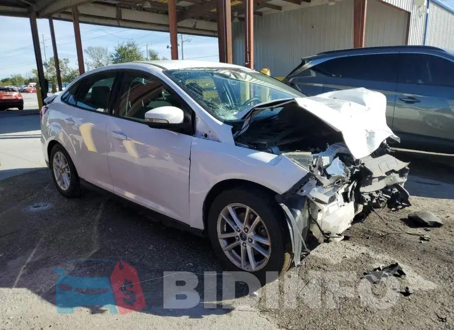 1FADP3F24GL283475 Photo# 4