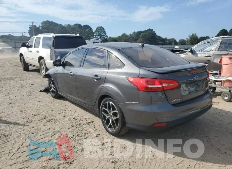 1FADP3H22HL237271 Photo# 2