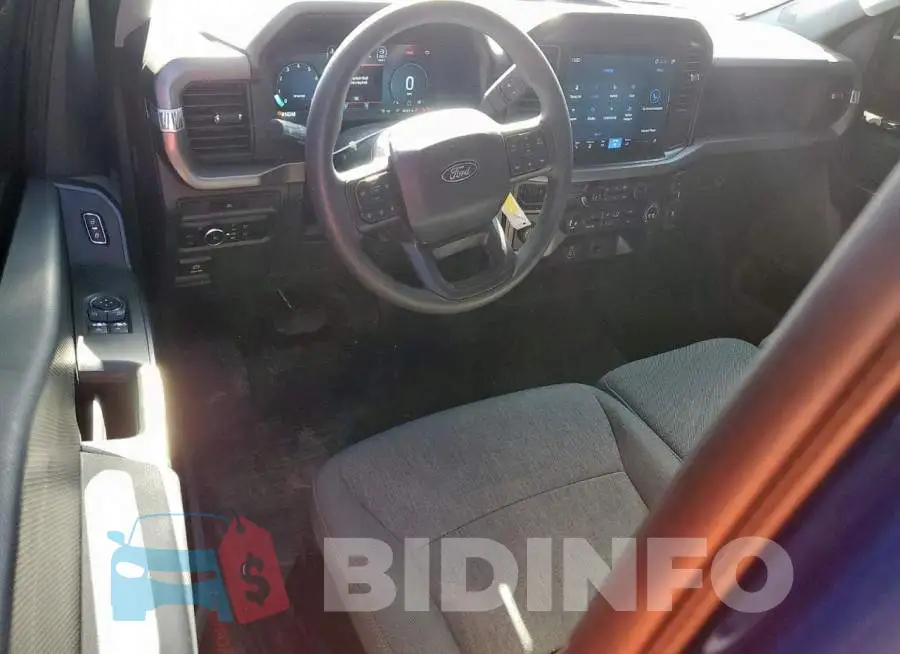 1FTMF1K59SKD75195 Photo# 8