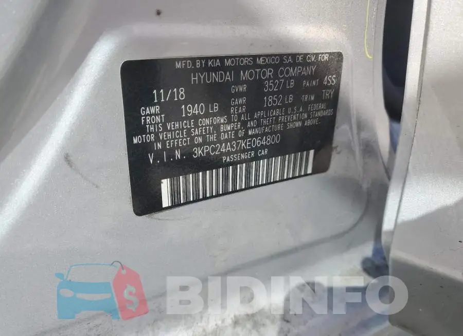 3KPC24A37KE064800 Photo# 13