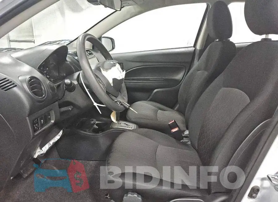 ML32AUHJ2RH028572 Photo# 7