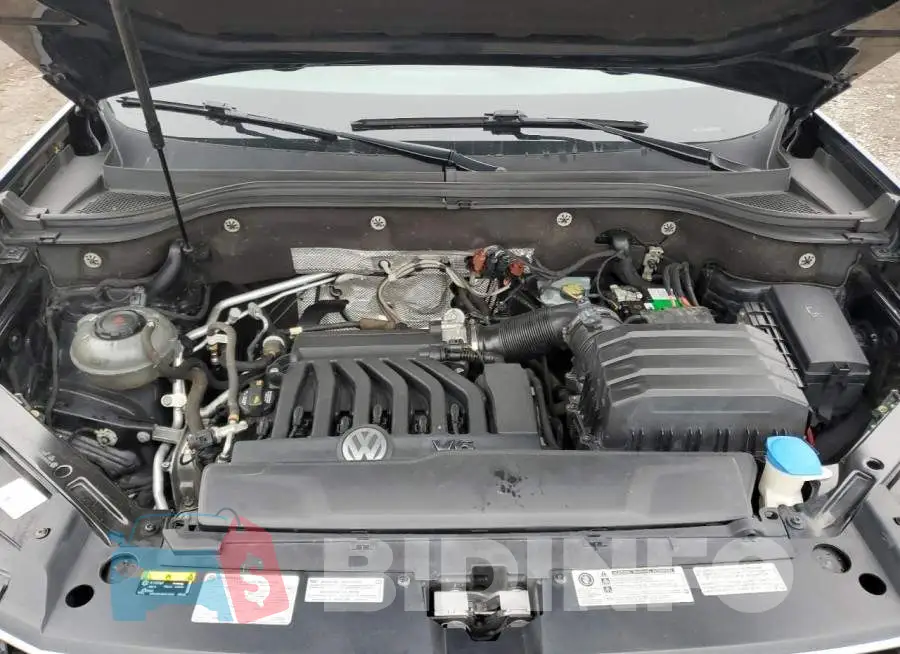 1V2MR2CA4KC506826 Photo# 11