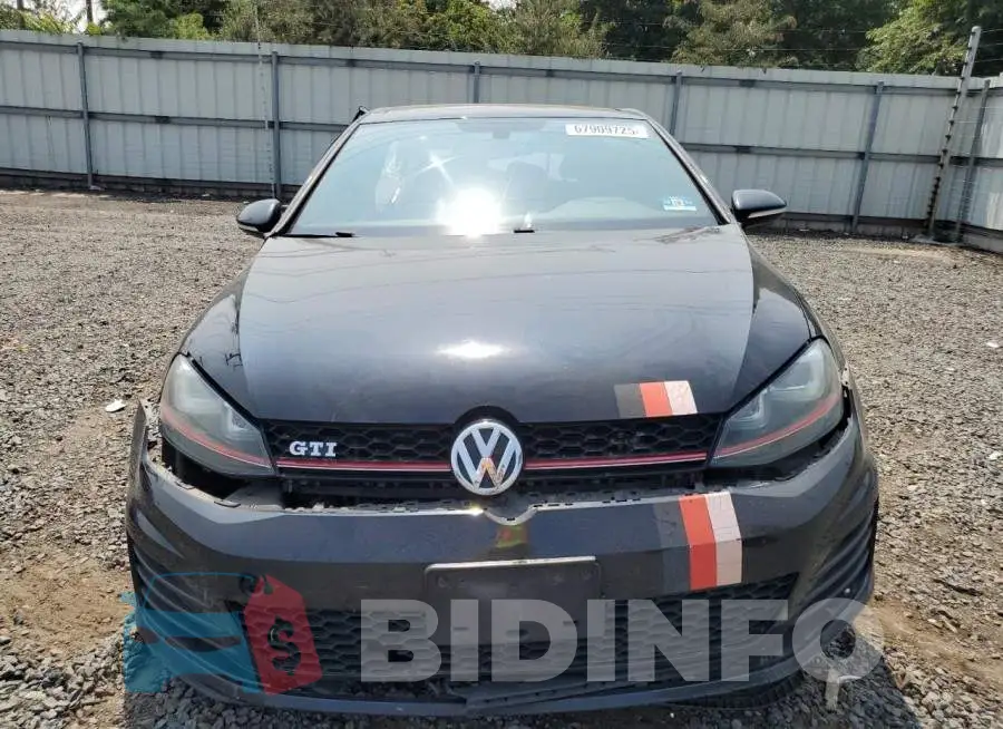 3VW4T7AU3GM017740 Photo# 5