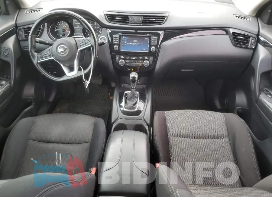 JN1BJ1CP8HW032114 Photo# 8