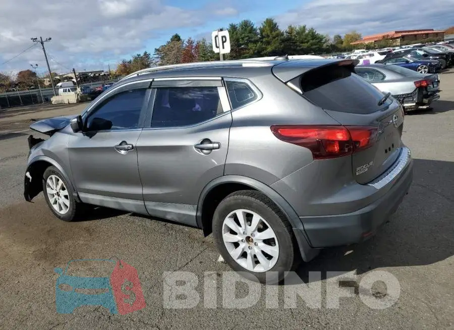 JN1BJ1CR9HW137391 Photo# 2