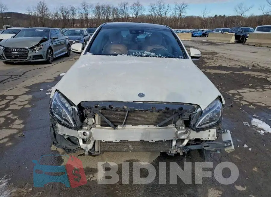 55SWF4JB0HU204213 Photo# 5