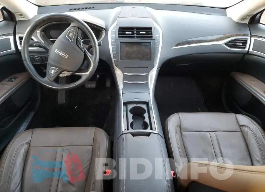 3LN6L2LUXGR632201 Photo# 8