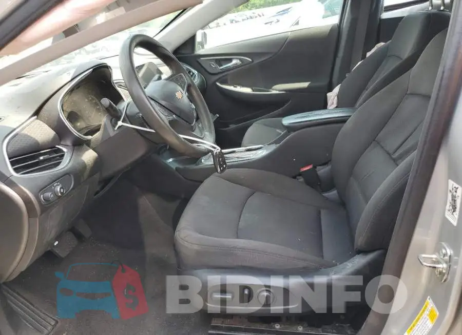 1G1ZD5ST2LF072702 Photo# 7