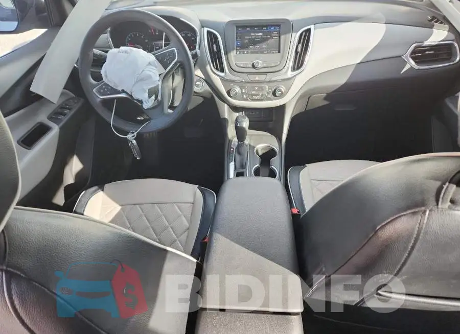 2GNAXHEV7L6166652 Photo# 8