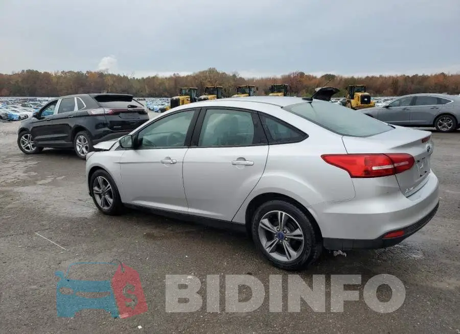1FADP3F27JL201505 Photo# 2