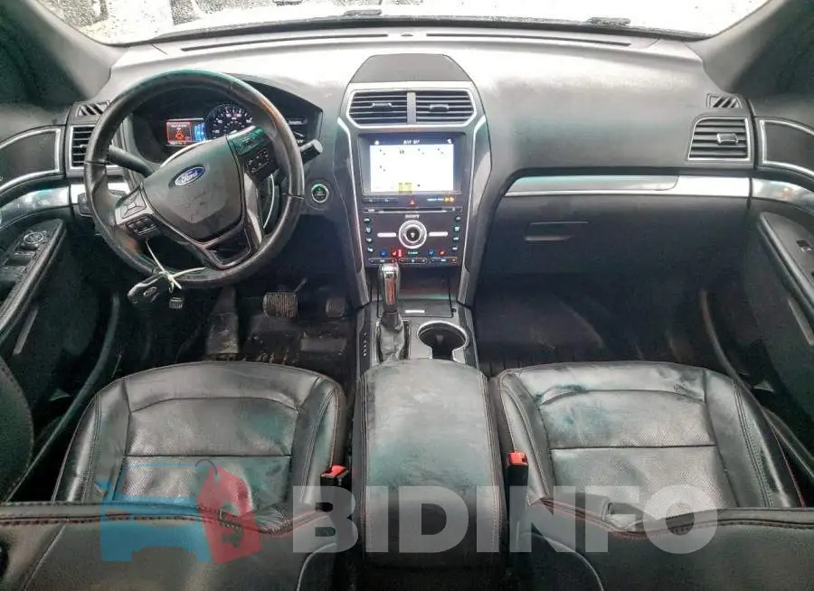 1FM5K8GT2HGB58515 Photo# 8