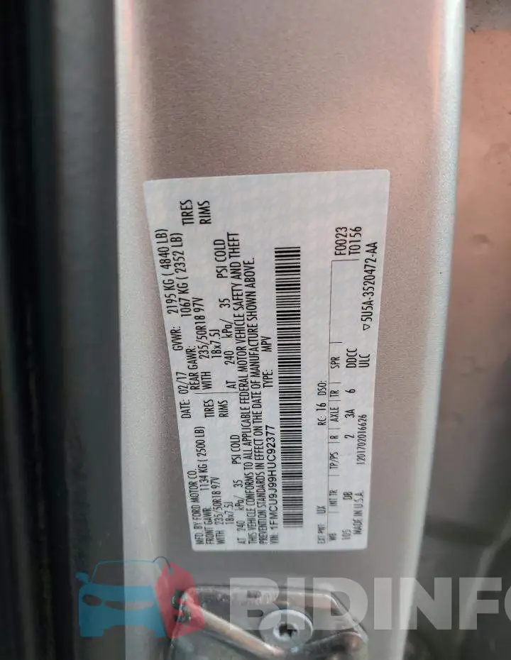1FMCU9J99HUC92377 Photo# 12