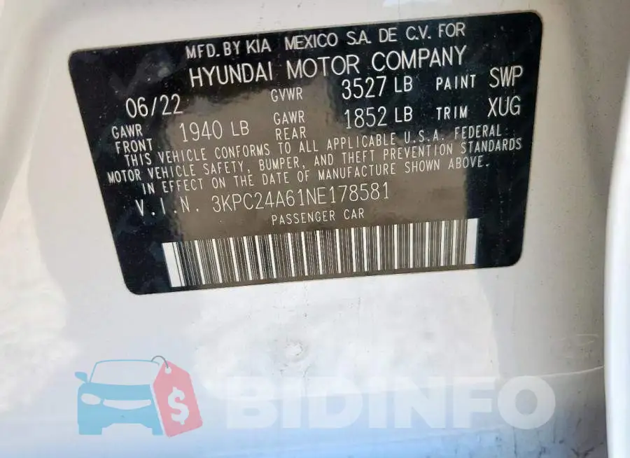 3KPC24A61NE178581 Photo# 13