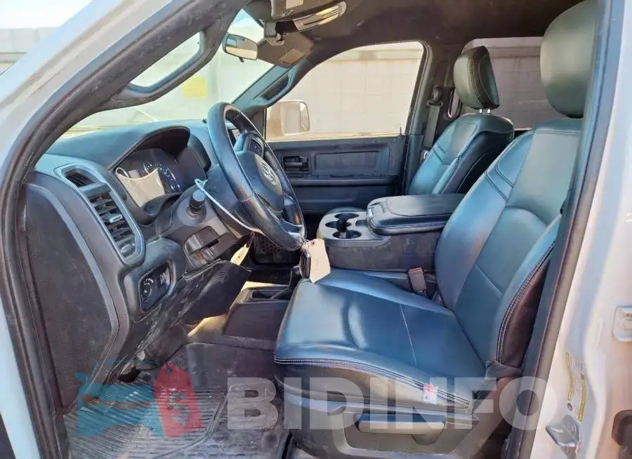 3C6UR5HL2MG515965 Photo# 7
