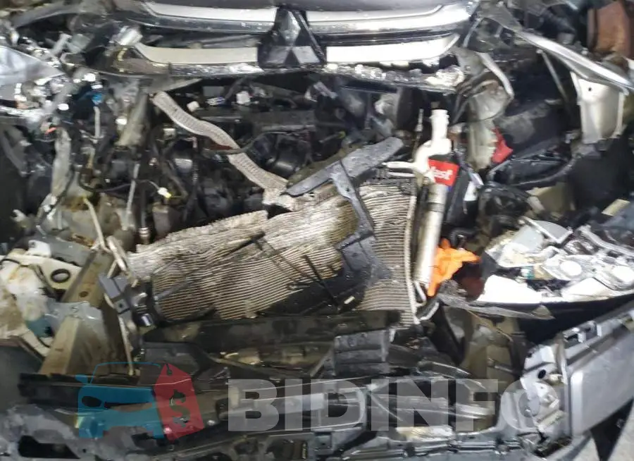 JA4AZ3A37JZ069683 Photo# 12