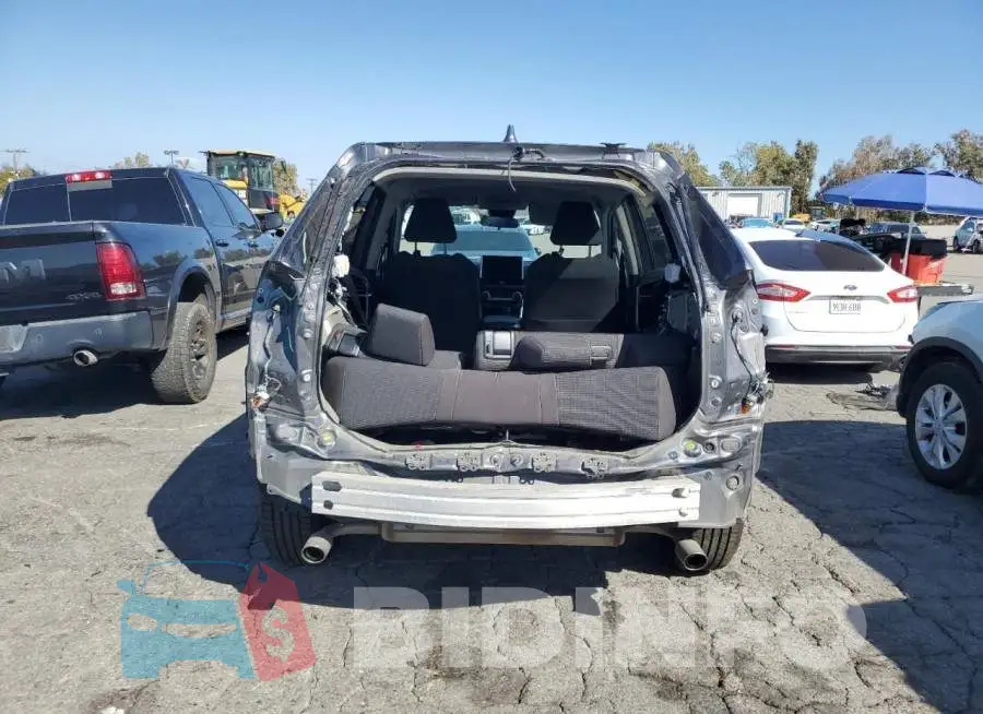 2T3F1RFV1PW372905 Photo# 6