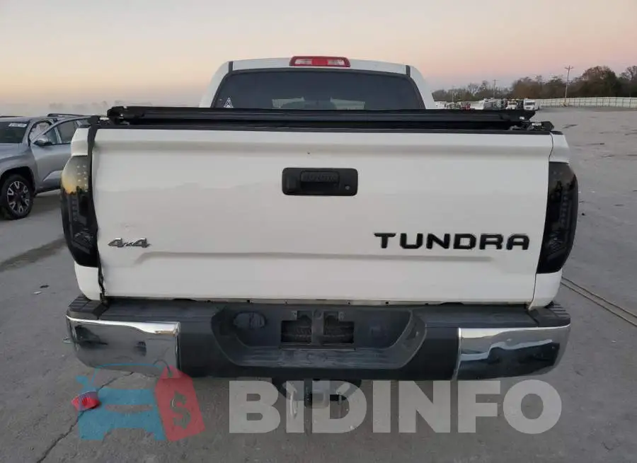 5TFDW5F11GX504782 Photo# 6
