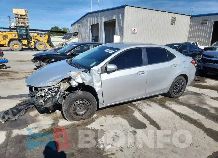5YFBURHE3GP395843 Photo# 1