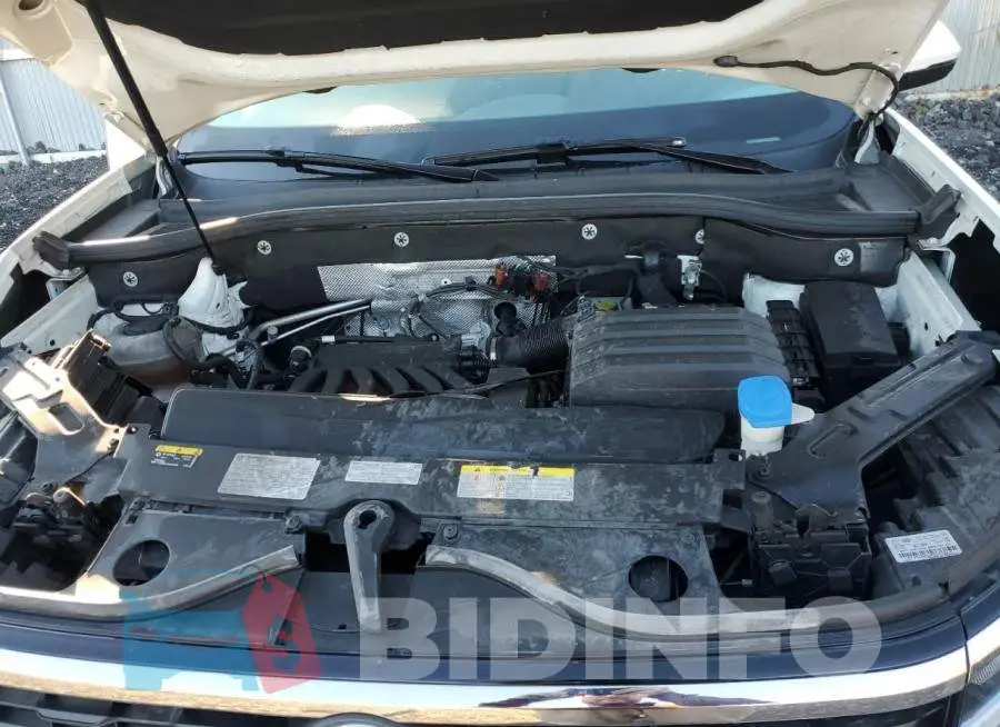 1V2JE2CA8MC208443 Photo# 12