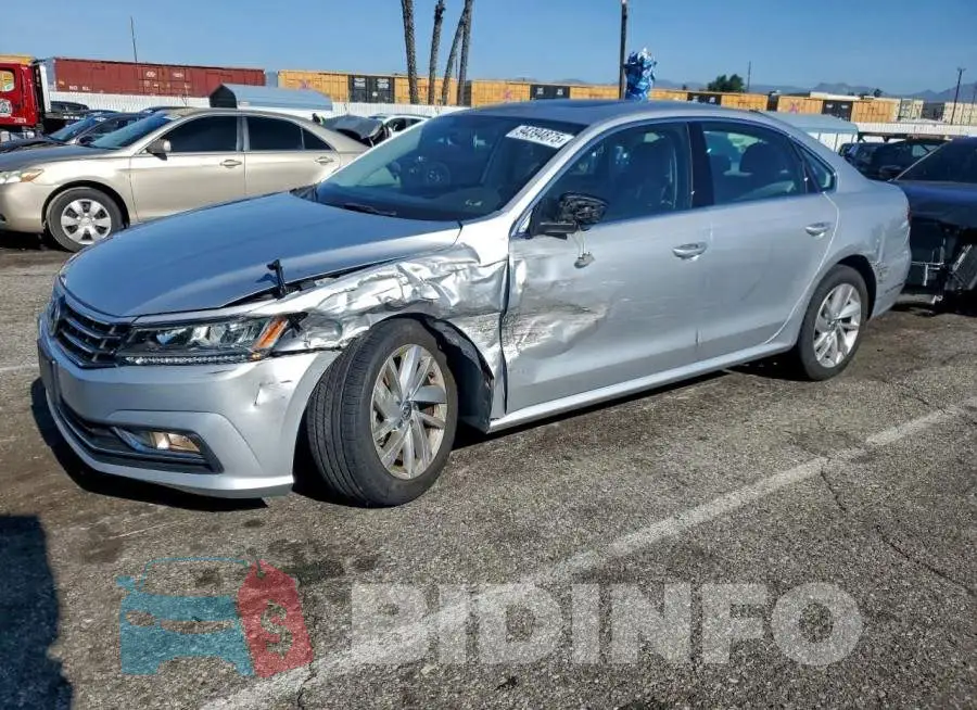 1VWBA7A32JC015118 Photo# 1