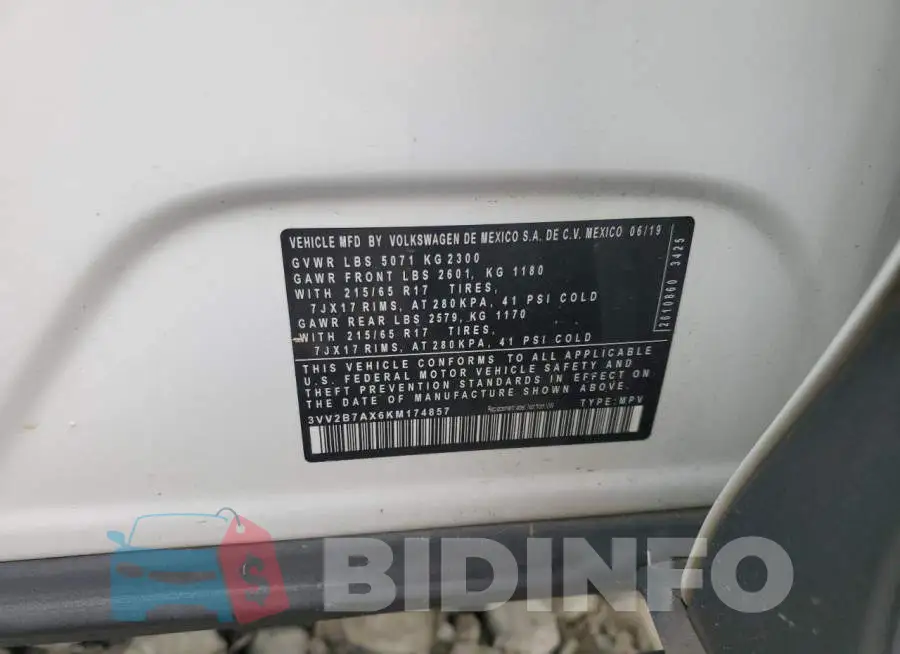 3VV2B7AX6KM174857 Photo# 13