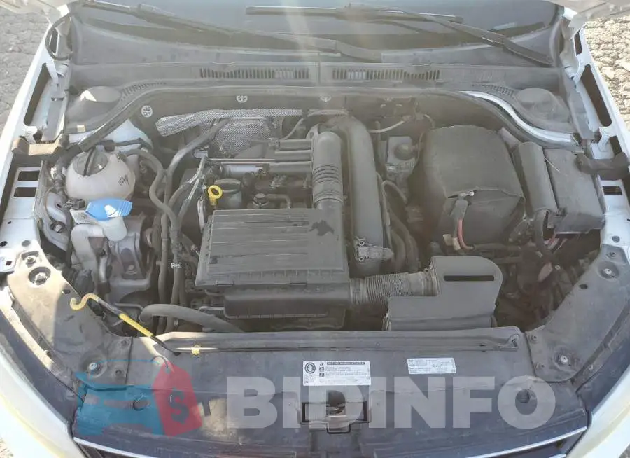 3VW2B7AJ4HM272706 Photo# 11