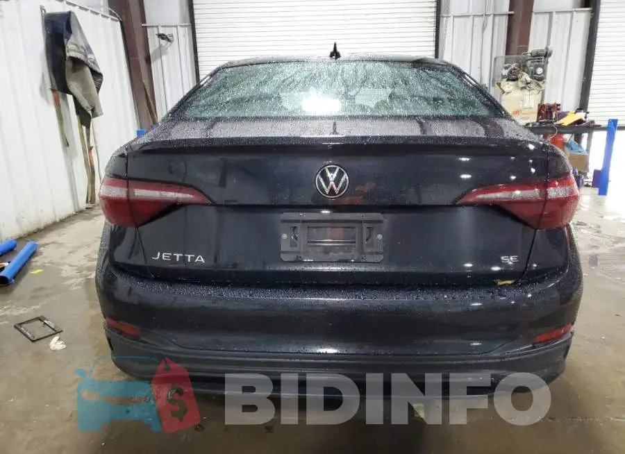 3VW7M7BU2RM096684 Photo# 6