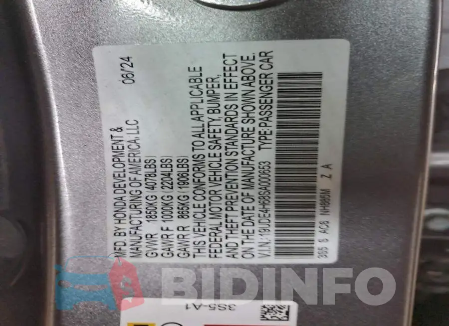 19UDE4H68SA000653 Photo# 12
