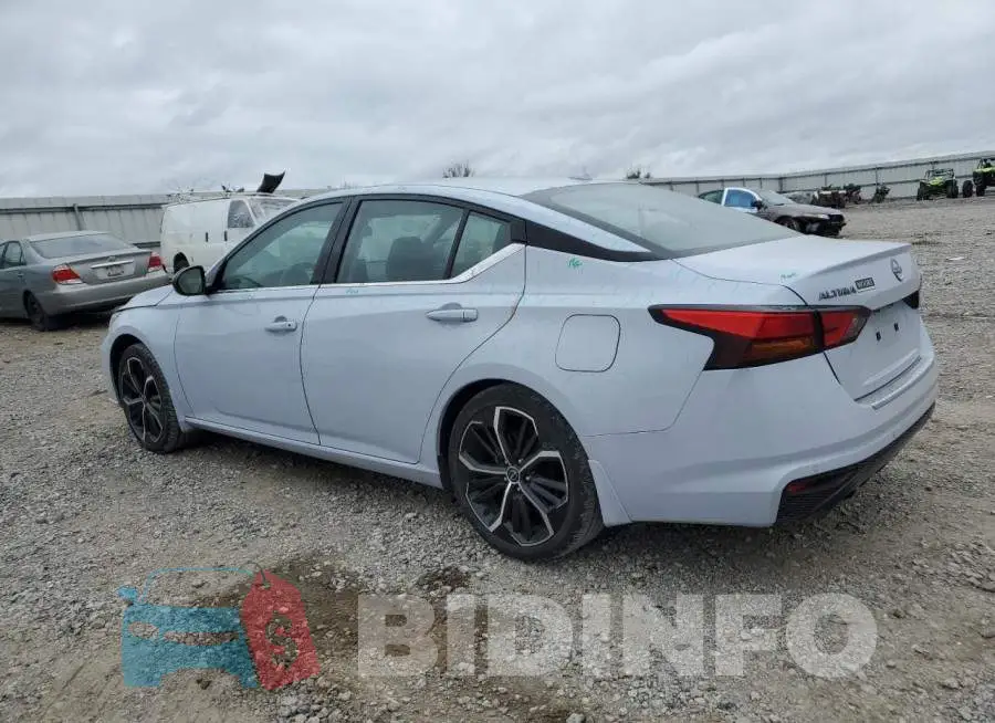 1N4BL4CVXPN327099 Photo# 2