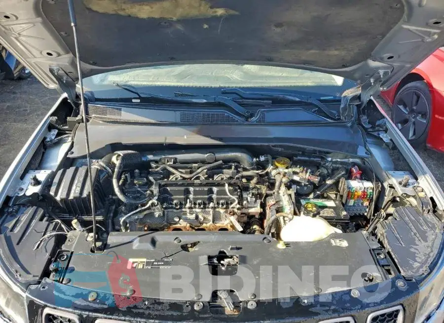 3C4NJDDB6LT195213 Photo# 12