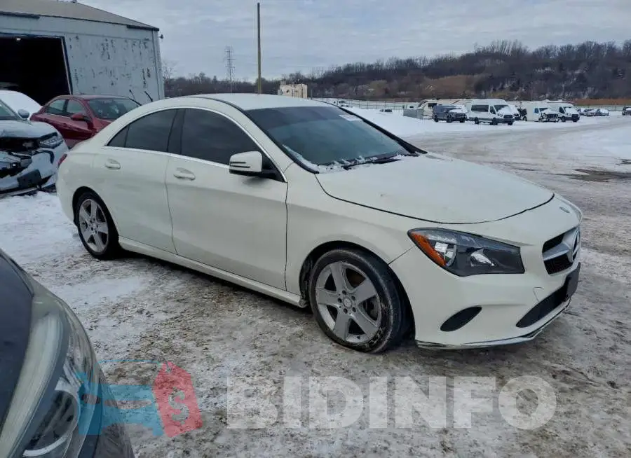 WDDSJ4EB7HN456136 Photo# 4