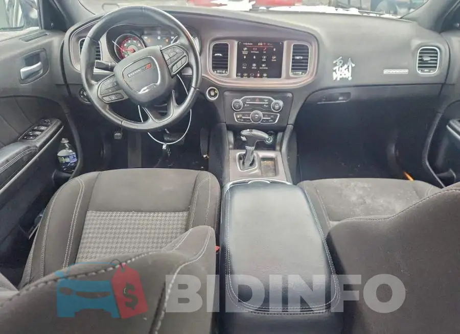 2C3CDXBG9PH691088 Photo# 8