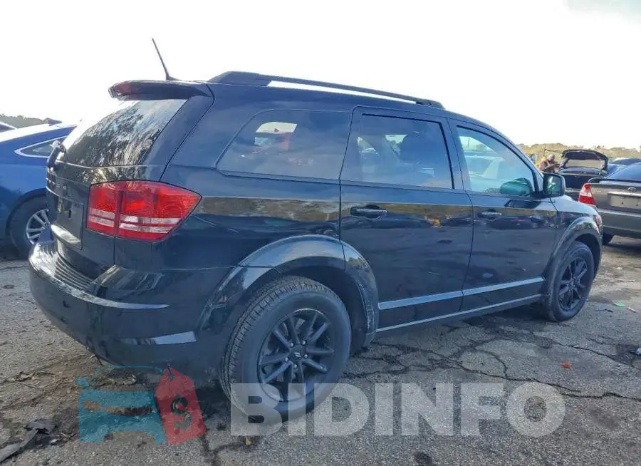3C4PDCAB0LT273757 Photo# 3