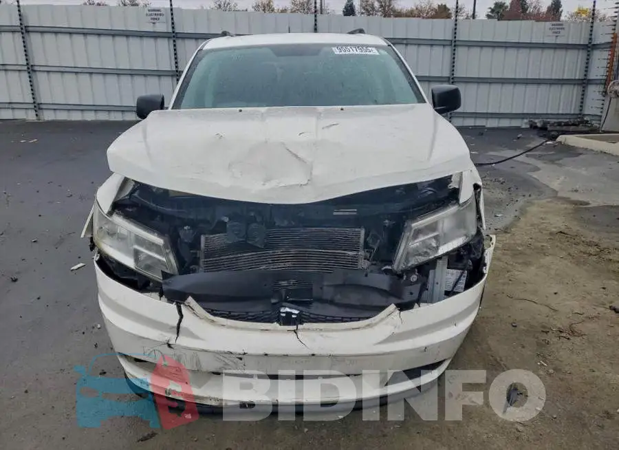 3C4PDCAB4HT691858 Photo# 5