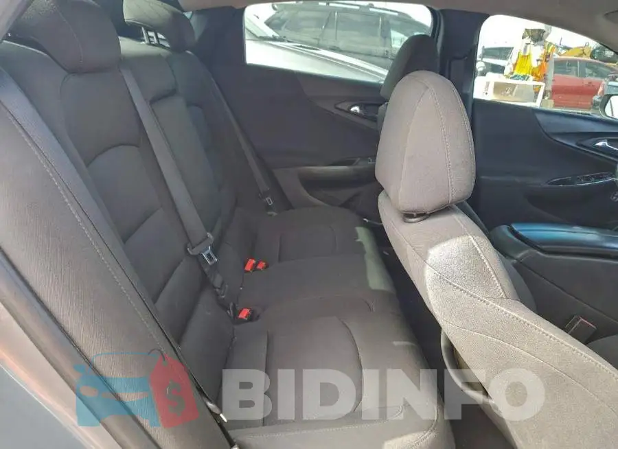 1G1ZD5ST0JF162167 Photo# 10
