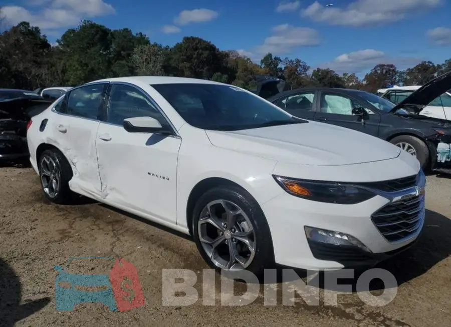 1G1ZD5ST2RF123978 Photo# 4