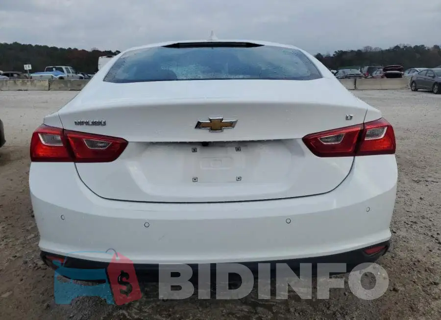 1G1ZD5ST5SF110423 Photo# 6
