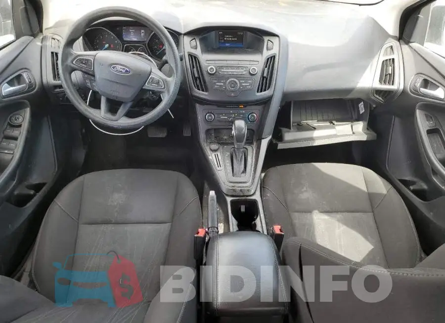 1FADP3F25JL304079 Photo# 8