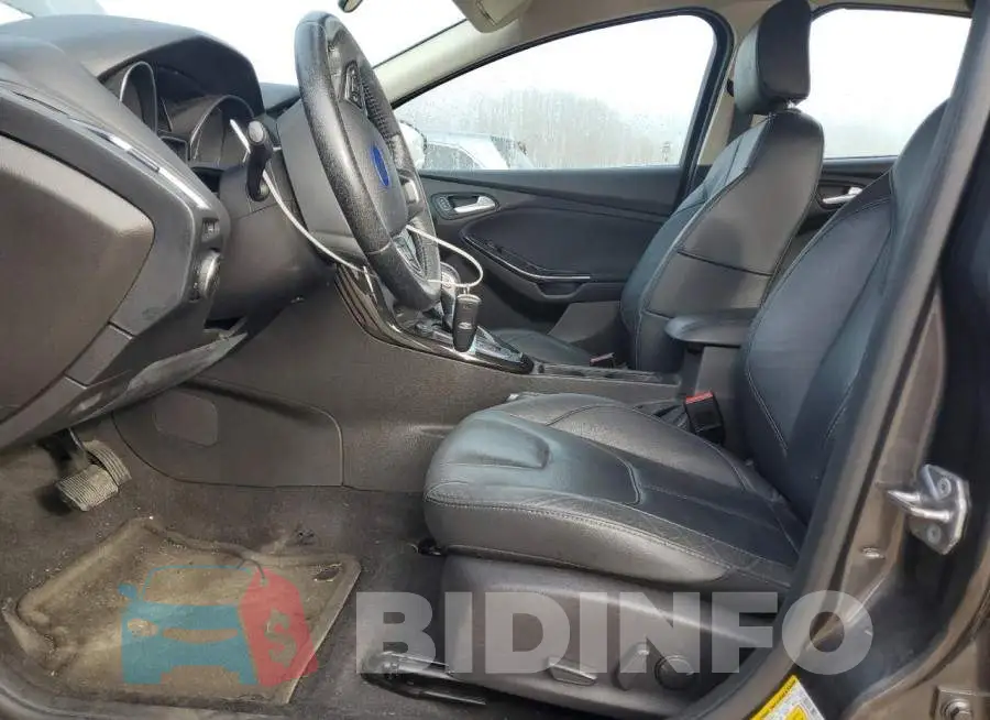 1FADP3N20GL249535 Photo# 7