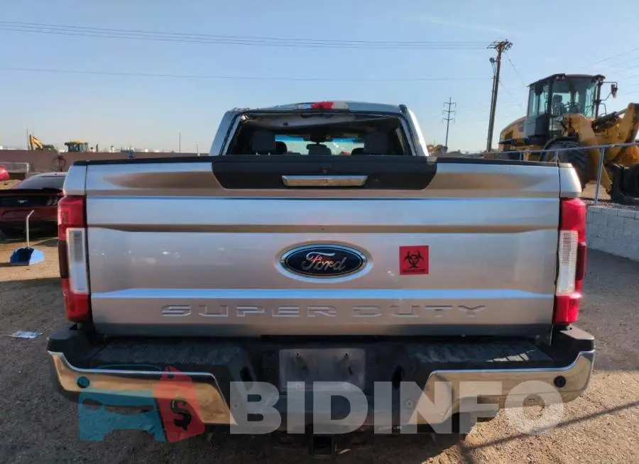 1FT7W2BT8JEB50118 Photo# 6