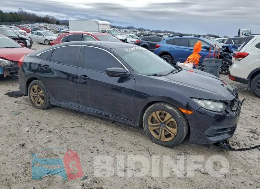 19XFC2F56JE004658 Photo# 4