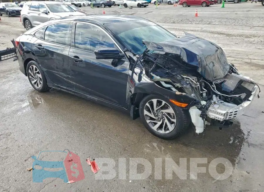 19XFC2F78JE032494 Photo# 4
