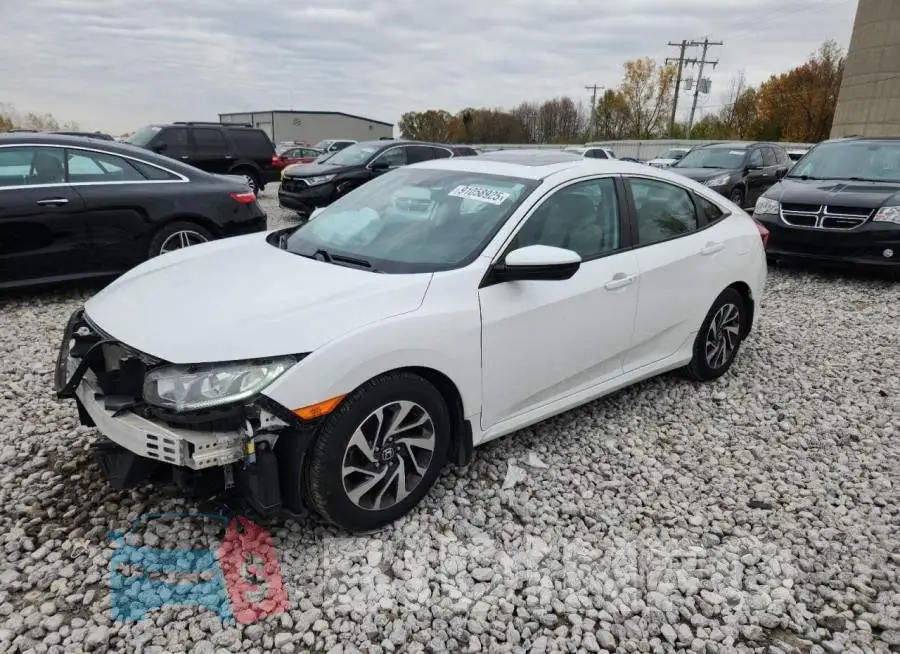 19XFC2F84HE050008 Photo# 1