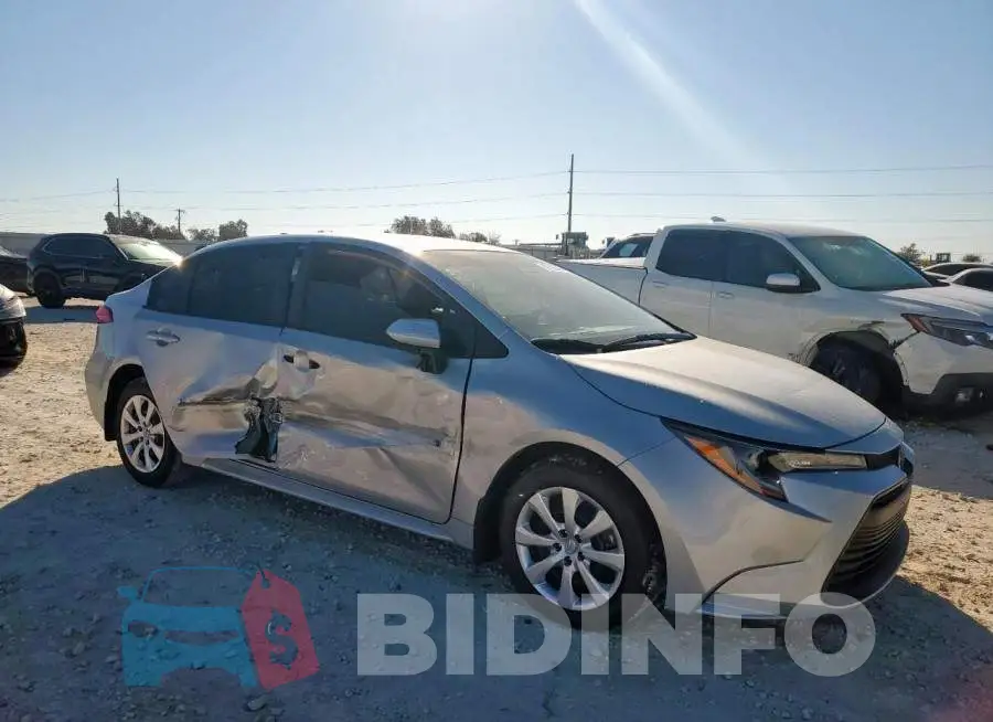 5YFB4MDE2SP317149 Photo# 4
