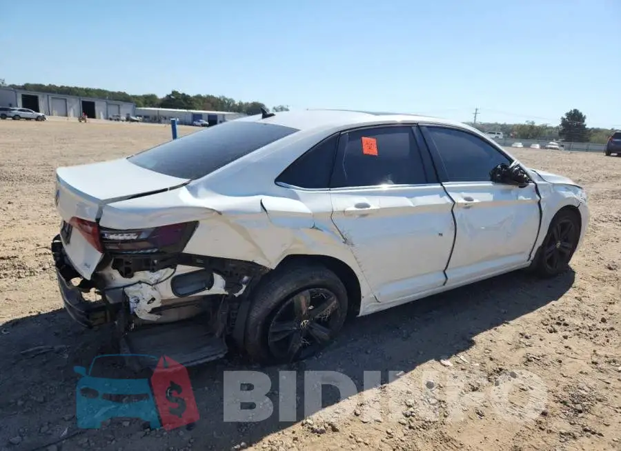 3VW7M7BU9RM051127 Photo# 3