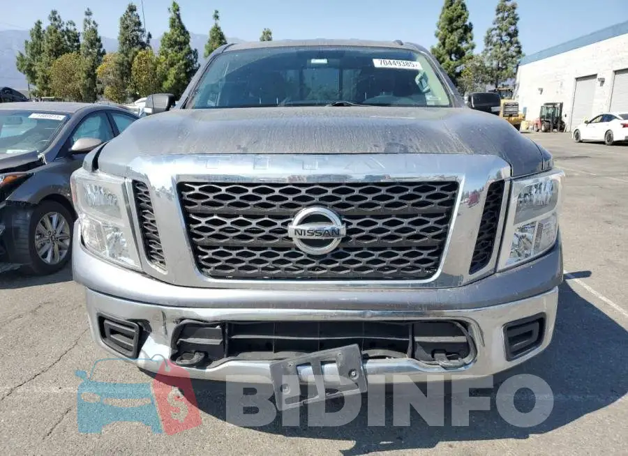 1N6AA1CJ8HN557889 Photo# 5